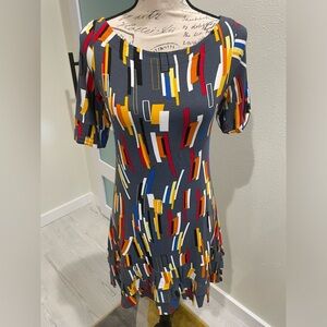 ISLE COLORFUL dress size small EUC